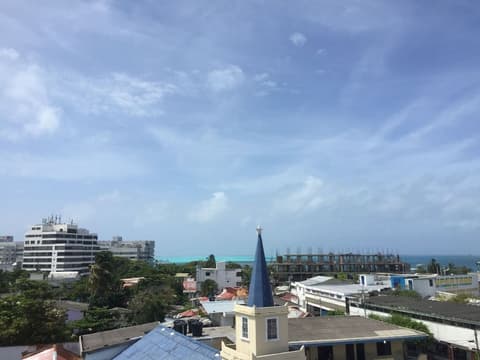 HOSTAL CENTRAL BEACH