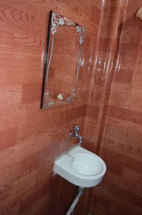 SOMIT PAYING GUEST HOUSE