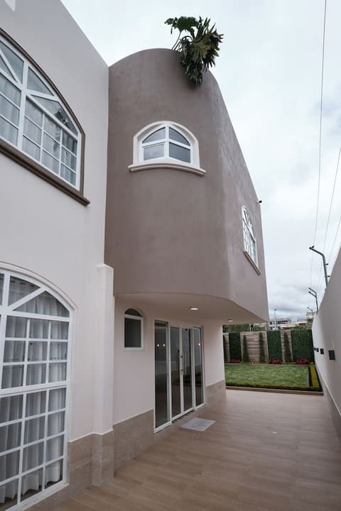 ASHER HOSPEDAJE Y TURISMO