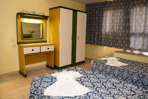 BURLINGTON APARTMENTS, 