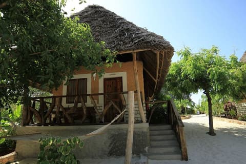 UJAMAA BEACH RESORT ZANZIBAR