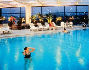 GOLDEN FLOWER HOTEL XI'AN, 