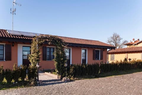AGRITURISMO CASCINA AGUZZA
