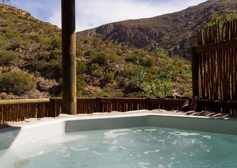 AVALON SPRINGS BY DREAM RESORTS, 