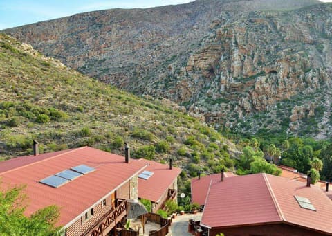 AVALON SPRINGS BY DREAM RESORTS, 