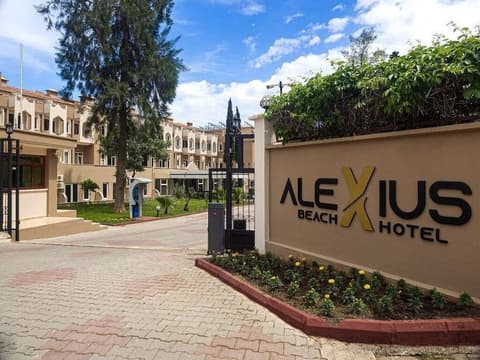 ALEXIUS BEACH HOTEL