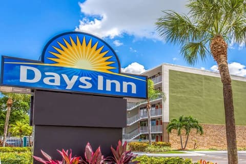 DAYS INN BY WYNDHAM FORT LAUDERDALE AIRPORT CRUISE PORT