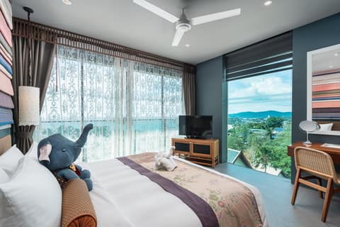 The Sea Galleri by Katathani