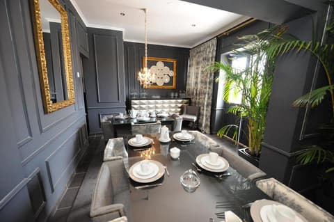 Angra Bed & Breakfast