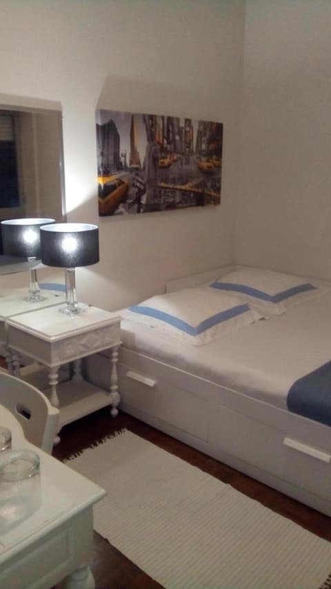 Miguel Torga Room, 