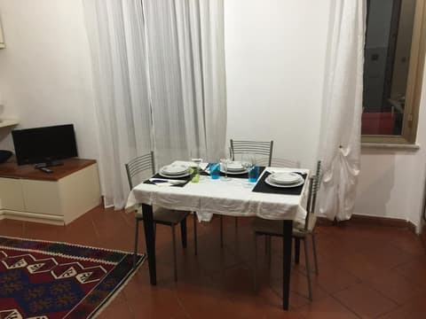 Lovely Irnerio ❤ flat near S. Pietro ★, 