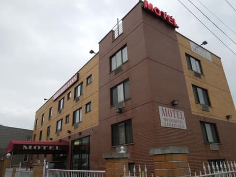 Red Carpet Inn Brooklyn