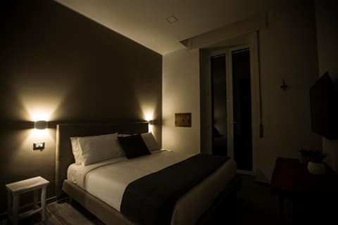 GB Central Station Napoli, 