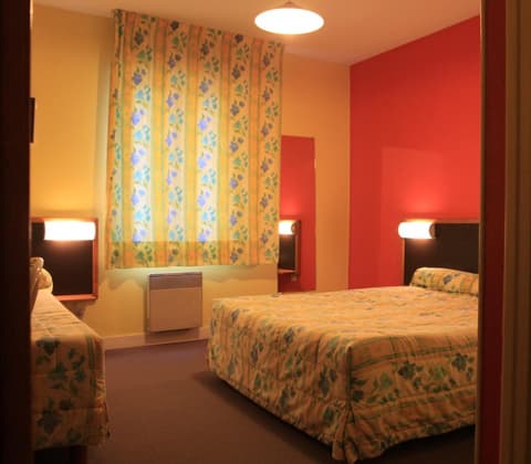 Logis Hôtel et Restaurant La Tour Brette