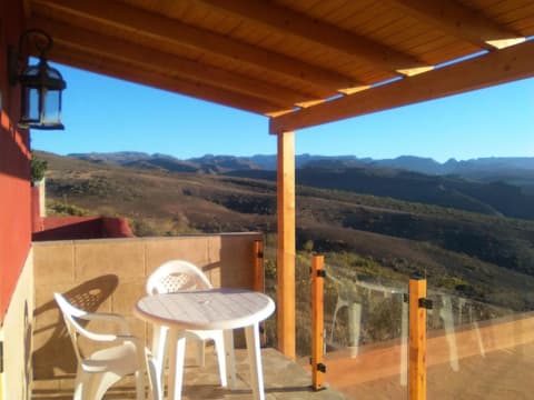 The Black Horse Canarias - Adults Only