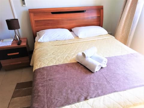 West Sand Holidays LICENSED BY THE TOURISM AUTHORITY 09926