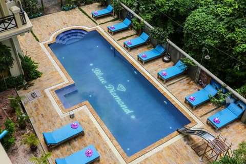 Blue Diamond Hostel
