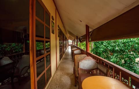 Noble Night Guesthouse