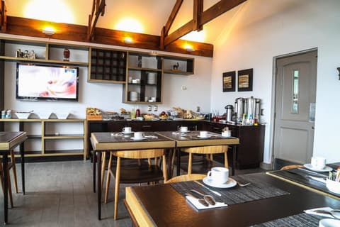 Hotel Martín Gusinde, 