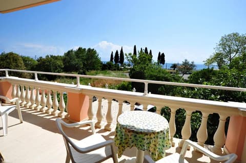 Apartments Corfu Sun Pool Side