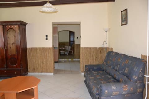 Arany Tisza Apartmanház, 