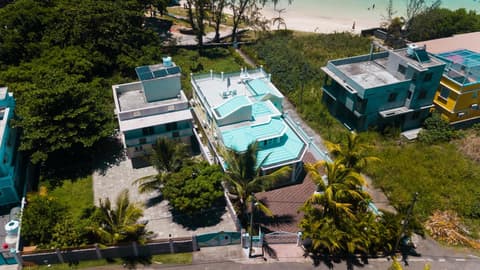 Villa Bella Charming Beachfront Guesthouse