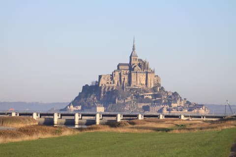 Logis Hôtel et Restaurant La Tour Brette