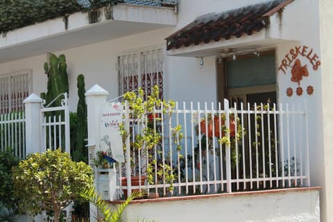 B&B Triskèles Adult Only