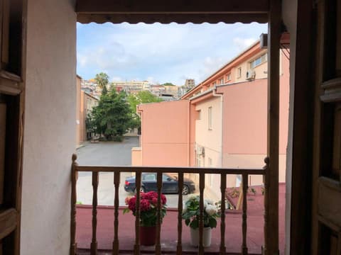 Enderun by Otantik Suites, 