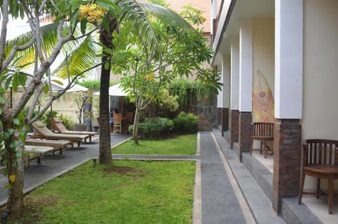 Dabumito Guest House