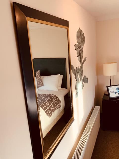 The Swan Hotel