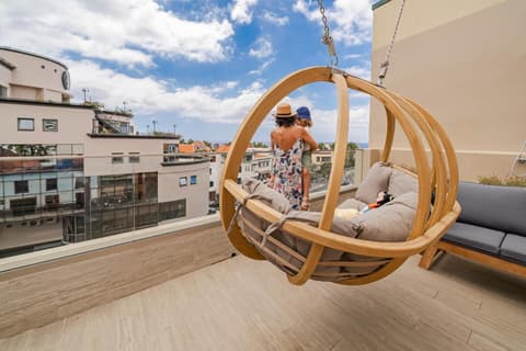 Drapes Design Apartments by An Island Apart