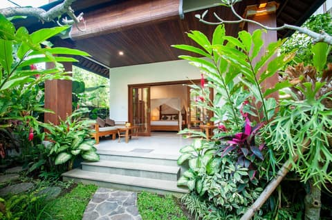 Flamboyant Villa Ubud, 