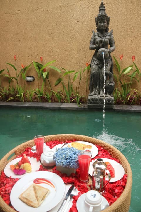 The Daryana Villa