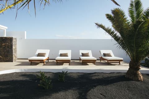 Alava Suites