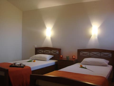 Corfu Pearl