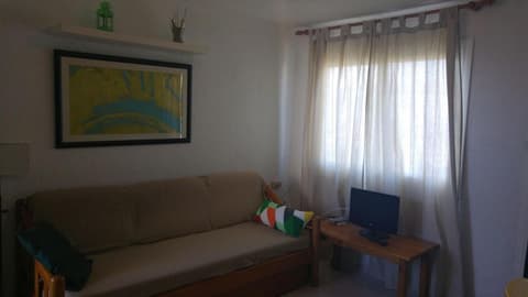 TRANQUILO APARTAMENTO con preciosa cala en la puerta