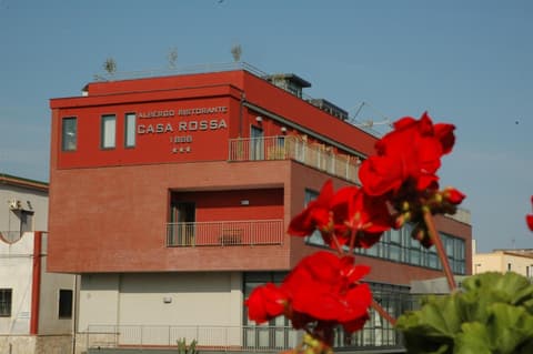 Casa Rossa 1888, 