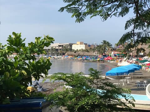 Hotel Jar8 Acuario enfrente al Acuario de Veracruz