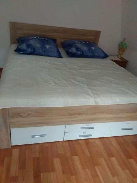 Pieschen Hertz _toller Preis