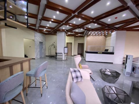 La Maison Royale South C, 