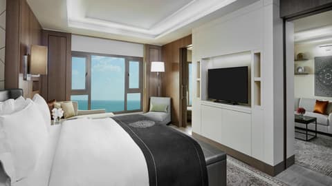 InterContinental Doha Beach & Spa by IHG, 