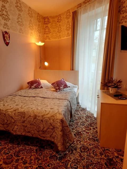 Hotel Pils with Self-Check in