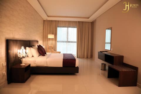 Sunday Luxury Downtown Adliya Formerly Jewel Hotel