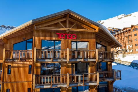 Langley Hôtel Tango