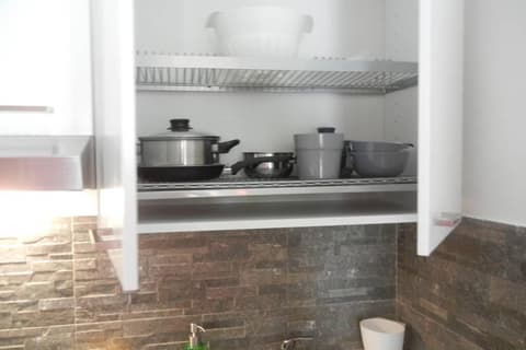 "Little Sicilian Home"-room with a private bathroom & kitchen -fridge - and shared a beautiful terrace on Hostel Taormina Center