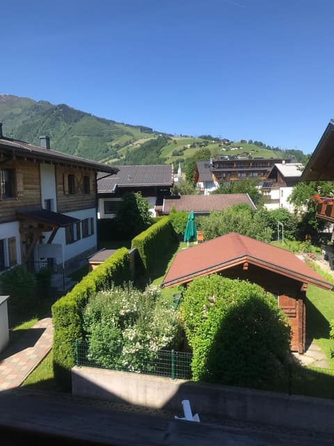 Avenida Mountain Resort A11