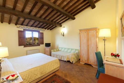 Sovana Hotel & Resort, 