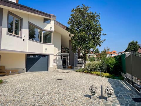 Stella House B&B + Free park