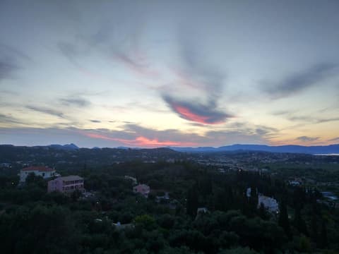 GEOMAR HOUSE 2 SKY AND VIEW, 